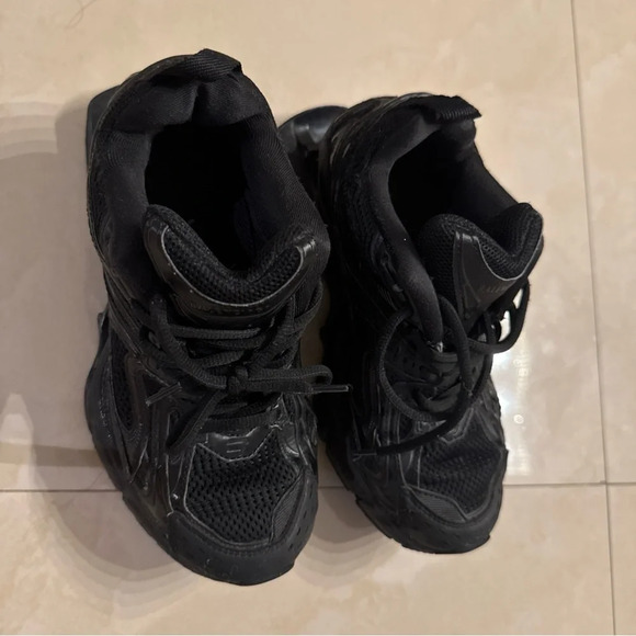 Balenciaga Balenciaga White X-Pander sneaker Size 6 - Picture 3 of 9